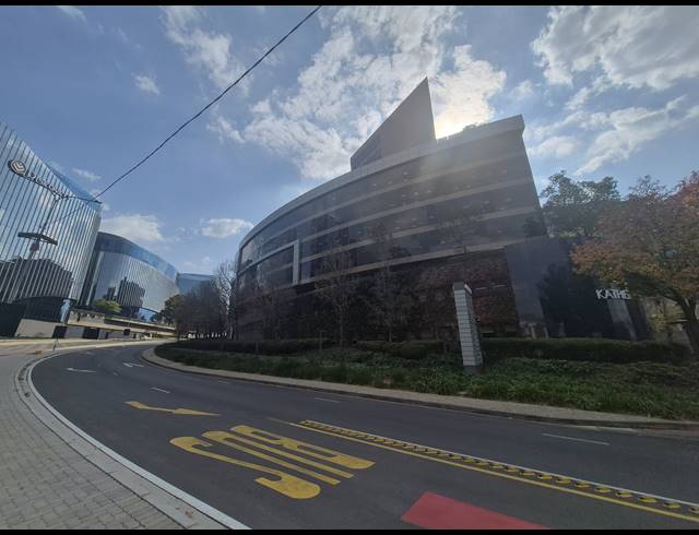 787M² OFFICE TO LET IN SANDTON CENTRAL